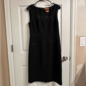 Tory Burch | fitted office wear dress